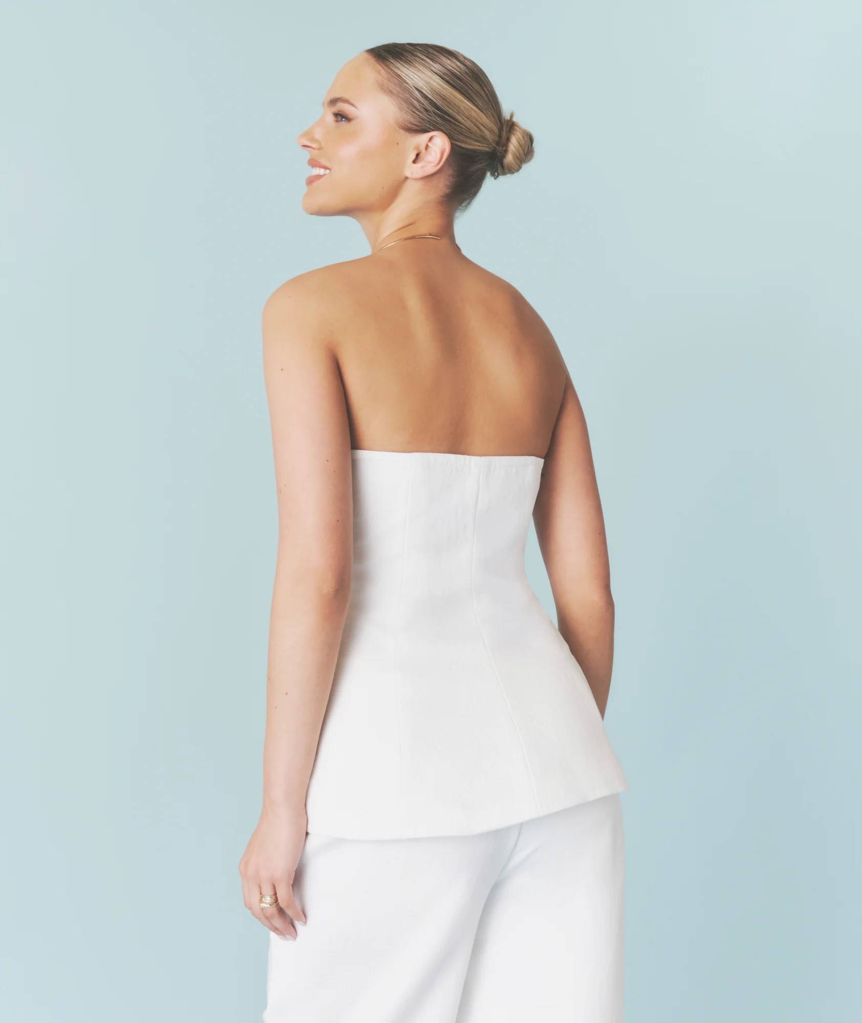 Textured Boned Bandeau Tailored Longline Top - White - Image 4