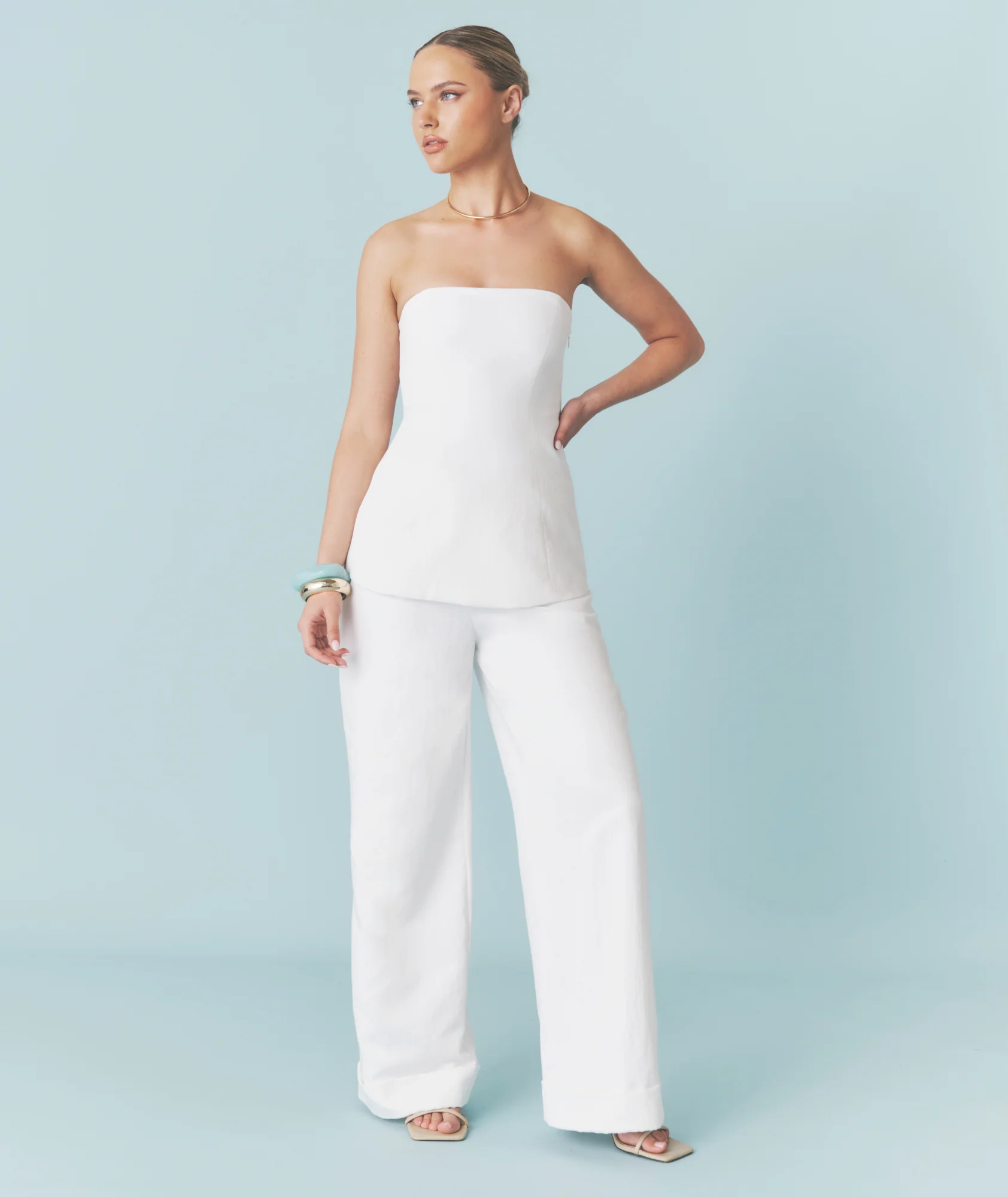 Textured Boned Bandeau Tailored Longline Top - White - Image 5